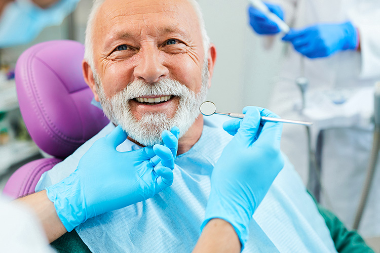 Implantologia dentale